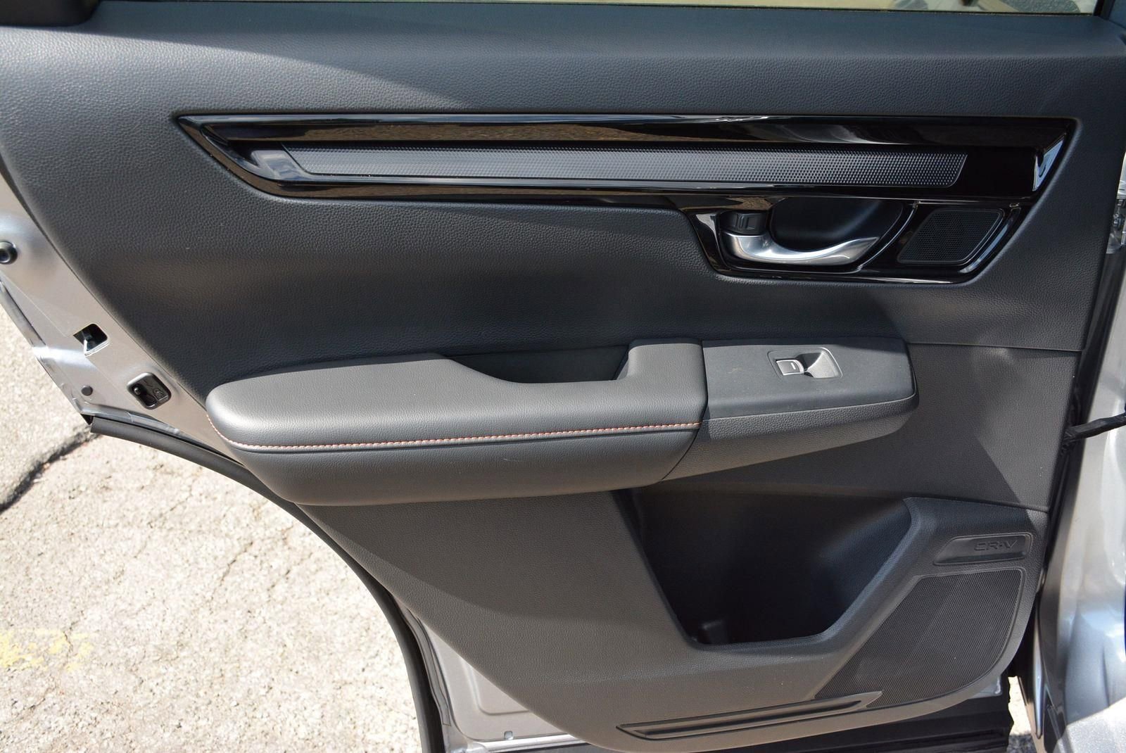 Used 2023 Honda CR-V Sport Touring image 13
