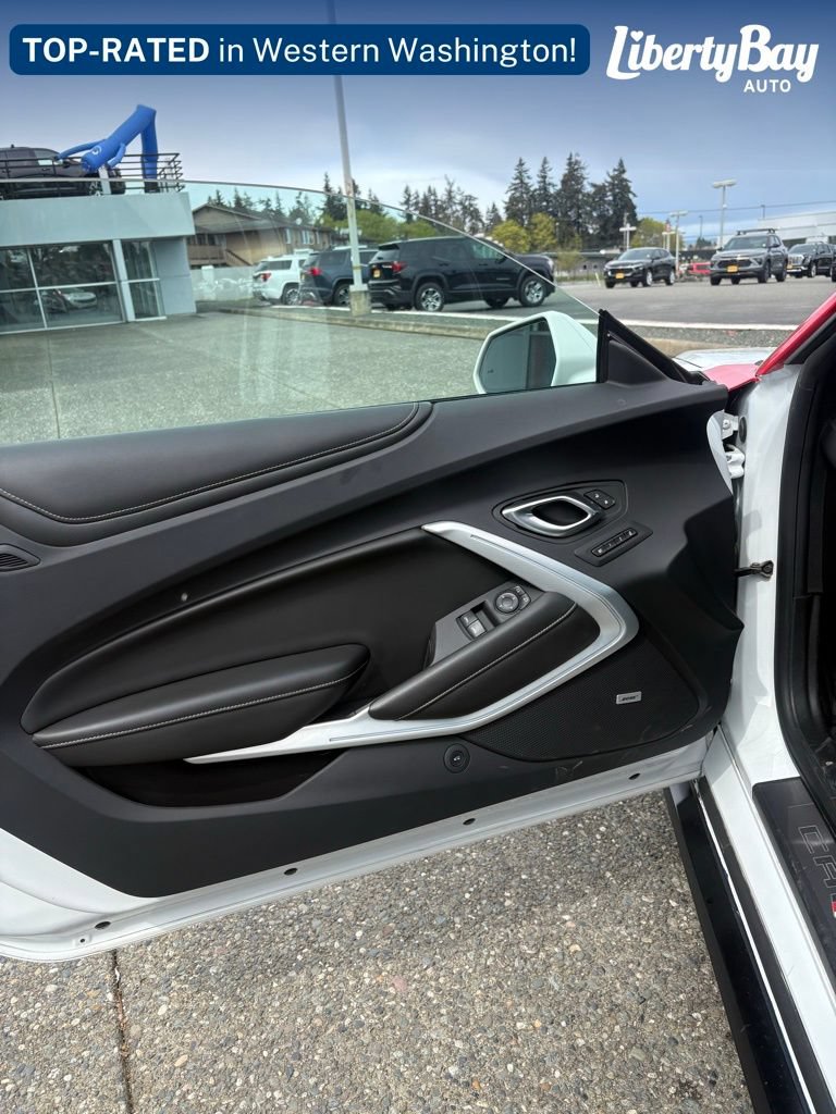 Used 2022 Chevrolet Camaro LT RWD image 42