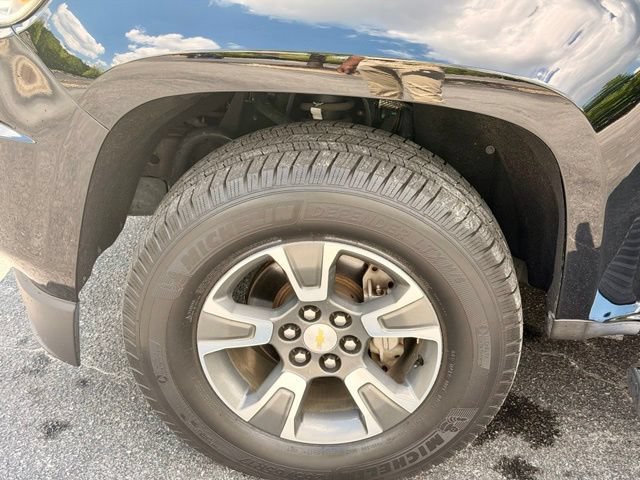Used 2017 Chevrolet Colorado Z71 w/ Z71 Midnight Edition AWD/4WD image 32
