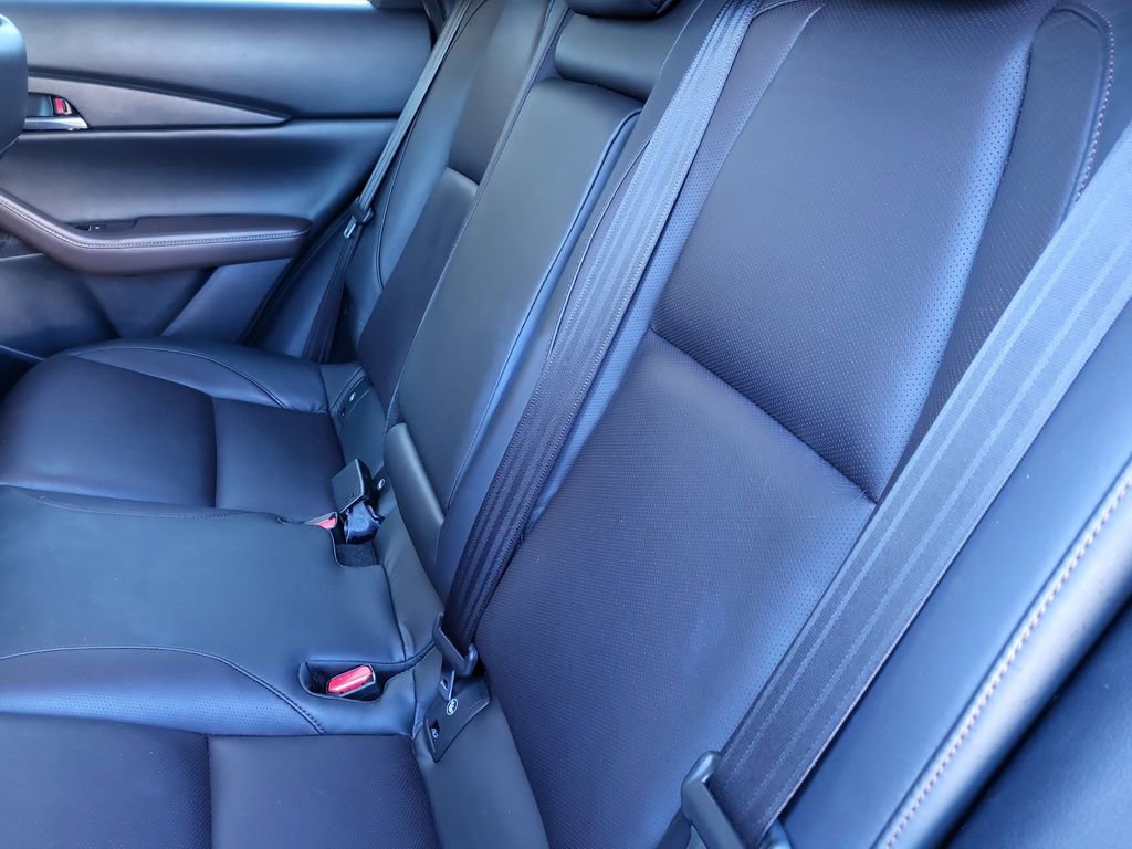 Used 2020 MAZDA CX-30 Premium image 13