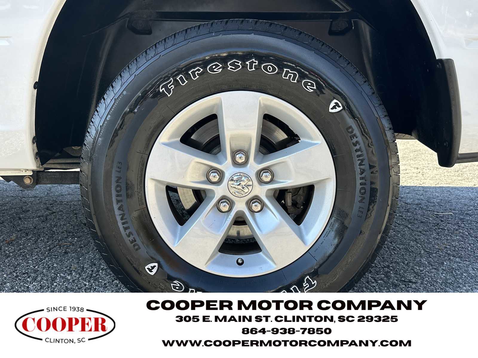 Used 2020 RAM 1500 Classic SLT AWD/4WD image 19