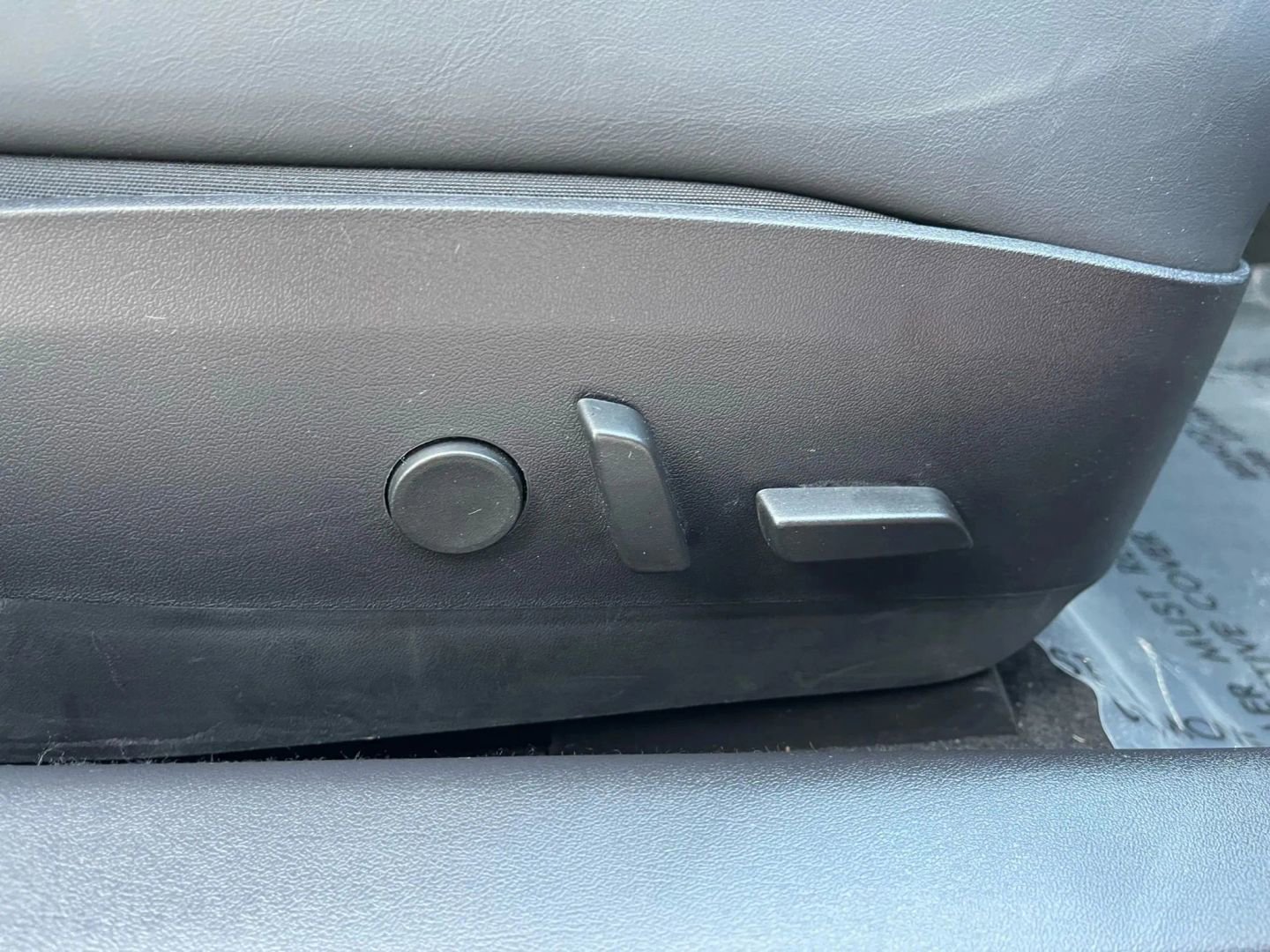 Used 2018 Tesla Model 3 Mid Range image 25