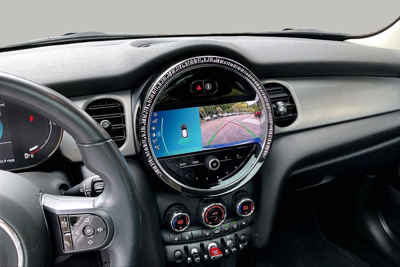 Used 2022 MINI Cooper 2-Door Hardtop FWD image 6