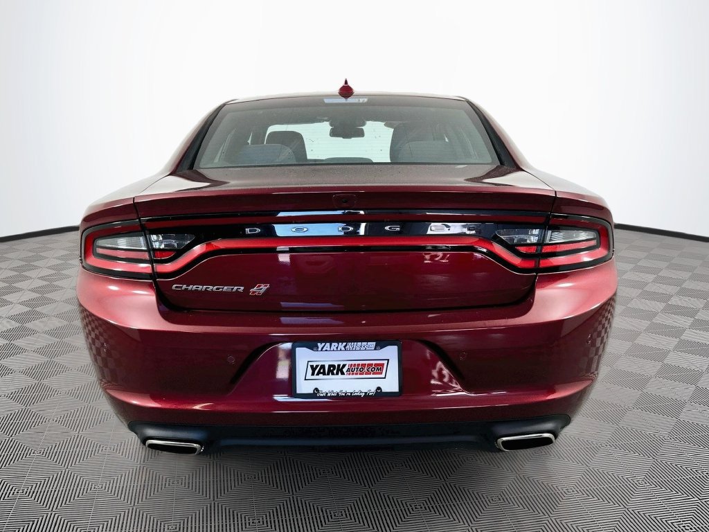 Certified 2023 Dodge Charger SXT AWD/4WD image 10
