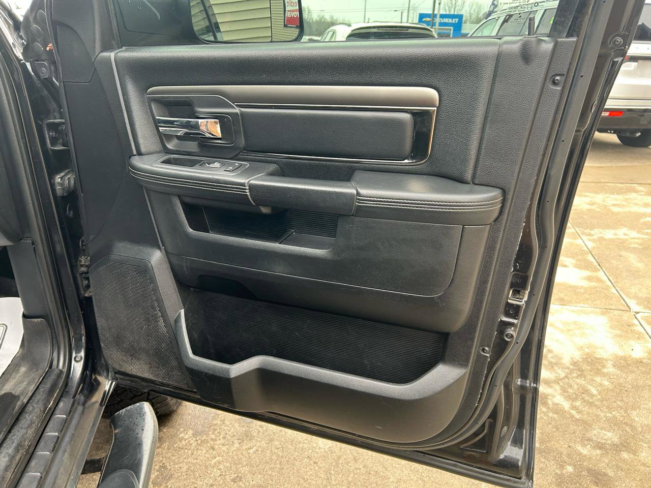 Used 2016 RAM 1500 Sport image 16