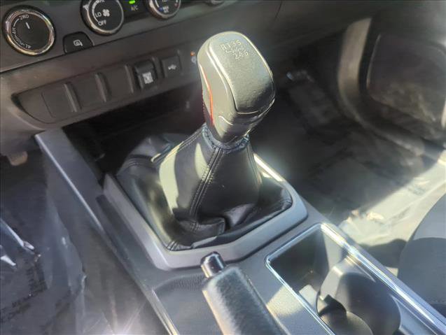 Used 2020 Toyota Tacoma TRD Off-Road image 15