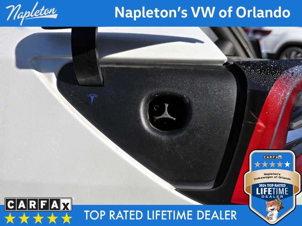 Used 2021 Tesla Model Y Long Range image 30