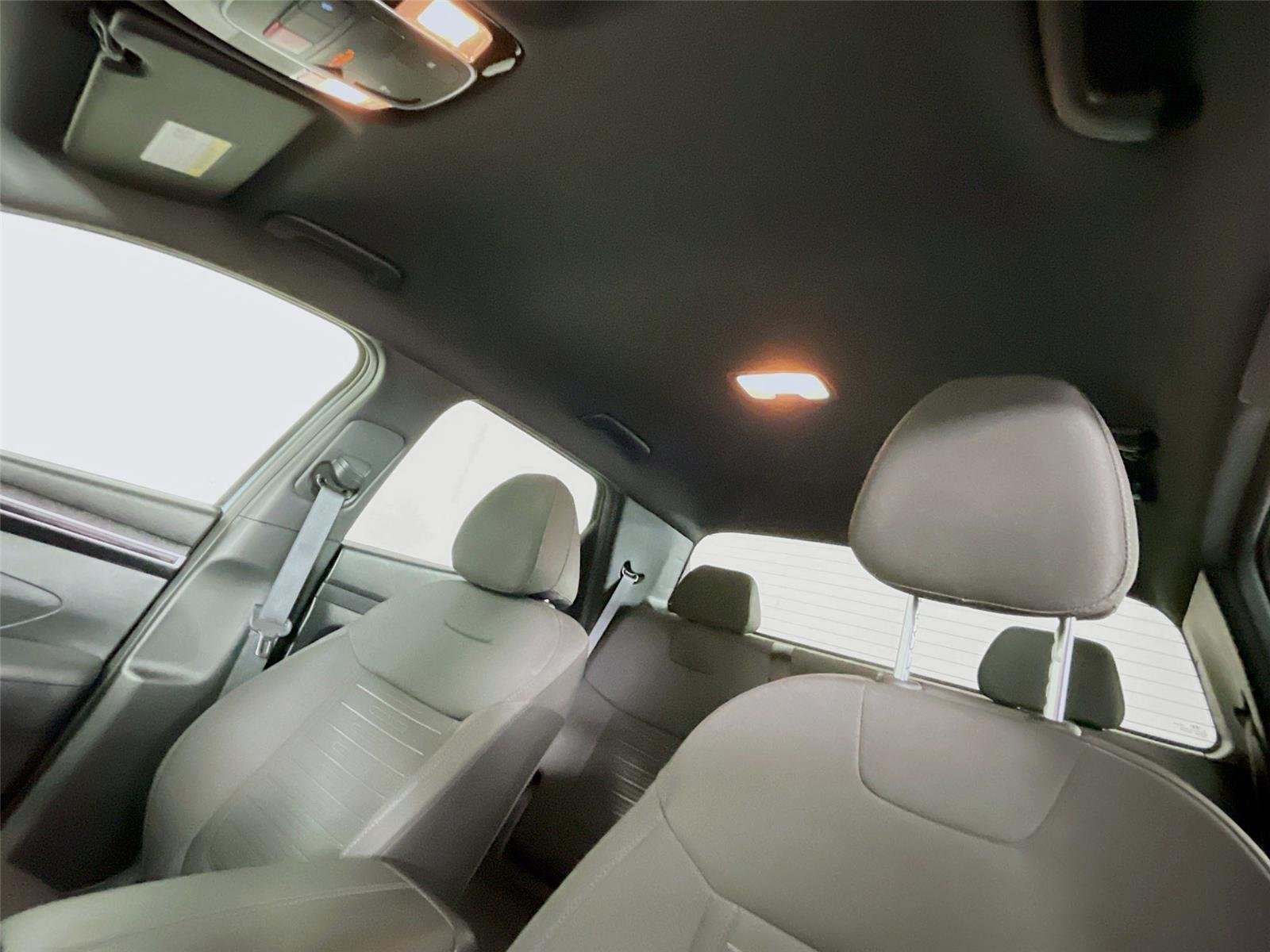 Certified 2022 Hyundai Santa Cruz SEL AWD/4WD image 12