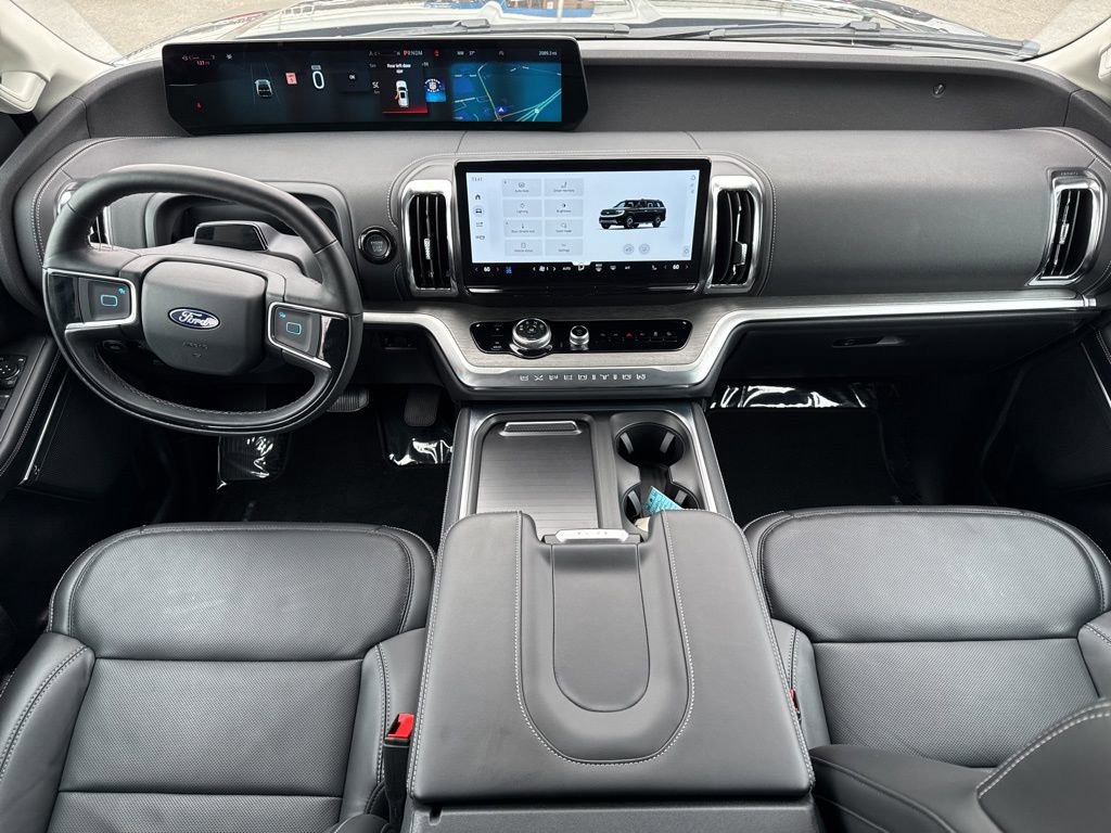 Used 2025 Ford Expedition Max Platinum image 15