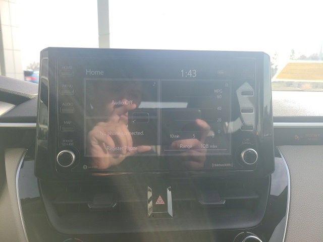 Used 2022 Toyota Corolla LE image 28