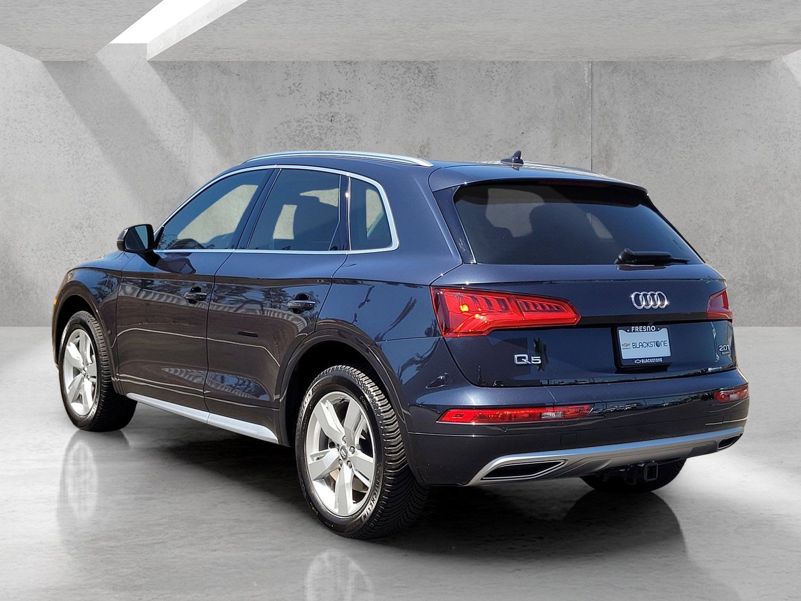Used 2018 Audi Q5 2.0T Premium Plus w/ Premium Plus Package AWD/4WD image 7