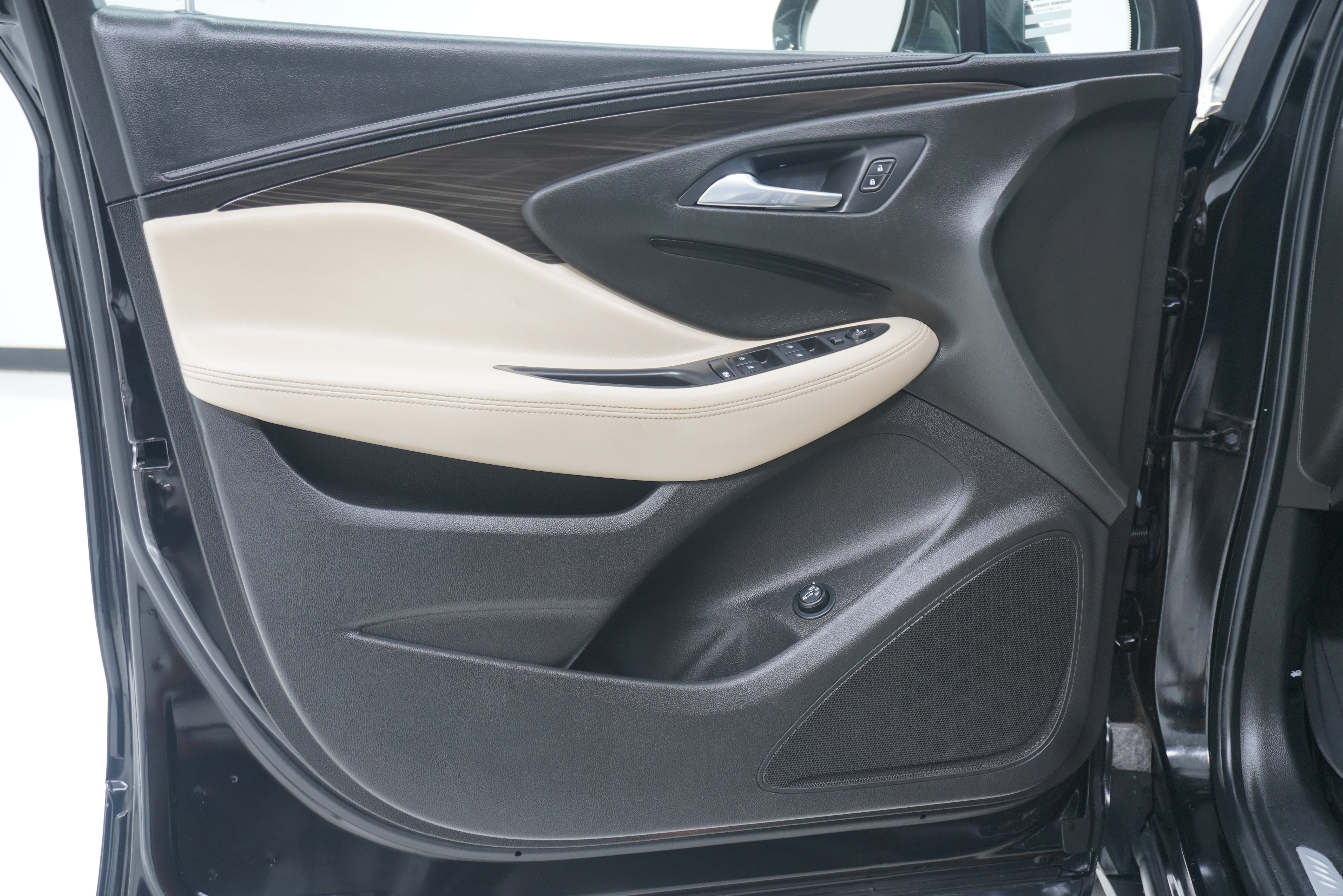 Used 2019 Buick Envision Preferred AWD/4WD image 13
