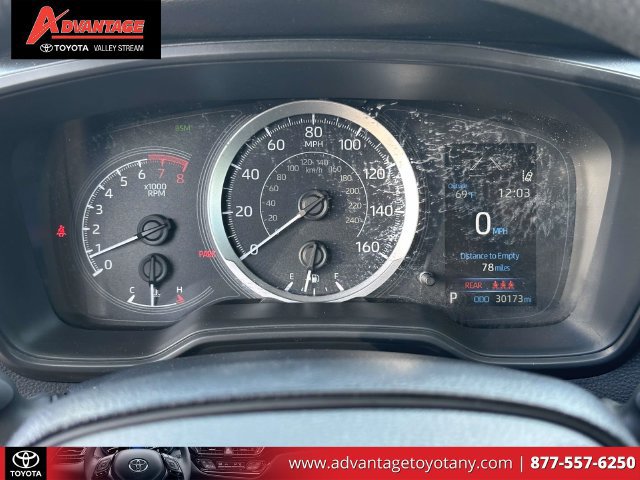 Used 2021 Toyota Corolla LE w/ LE Convenience Package FWD image 27