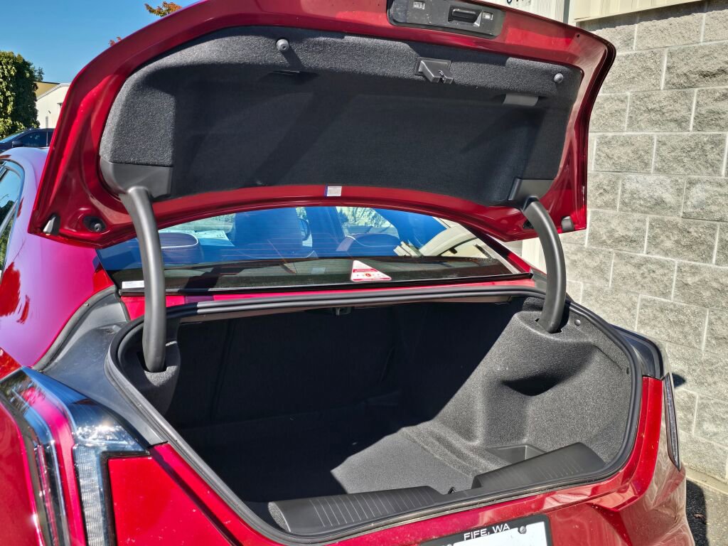 New 2026 Cadillac CT4 V image 7