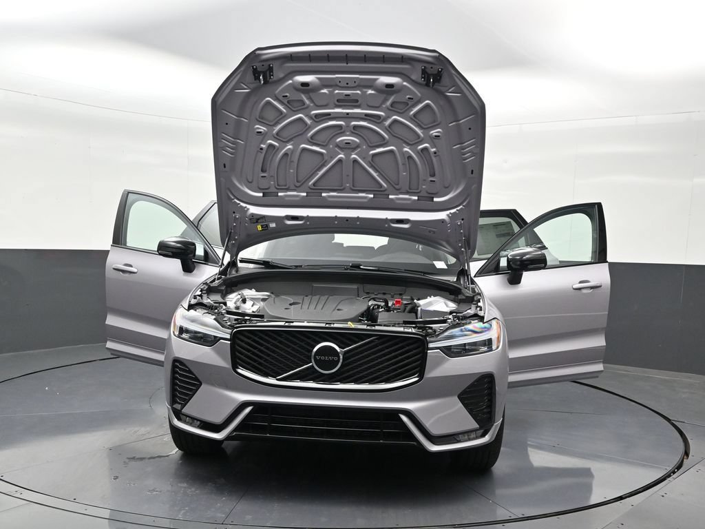 New 2026 Volvo XC60 B5 Core AWD/4WD image 34