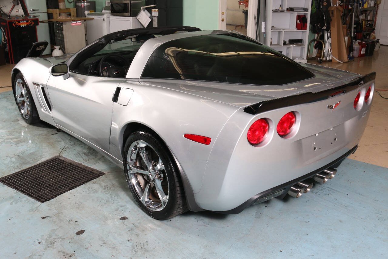Used 2011 Chevrolet Corvette Grand Sport w/ Preferred Equipment Group RWD image 75