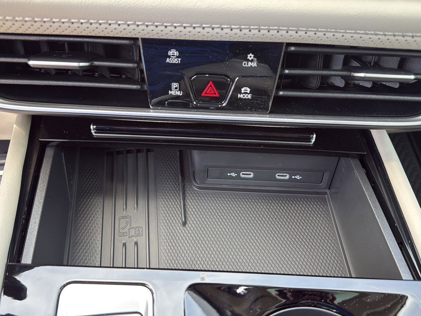 New 2026 Volkswagen Atlas SEL Premium R-Line image 19