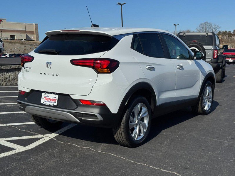 Used 2025 Buick Encore GX Preferred image 3