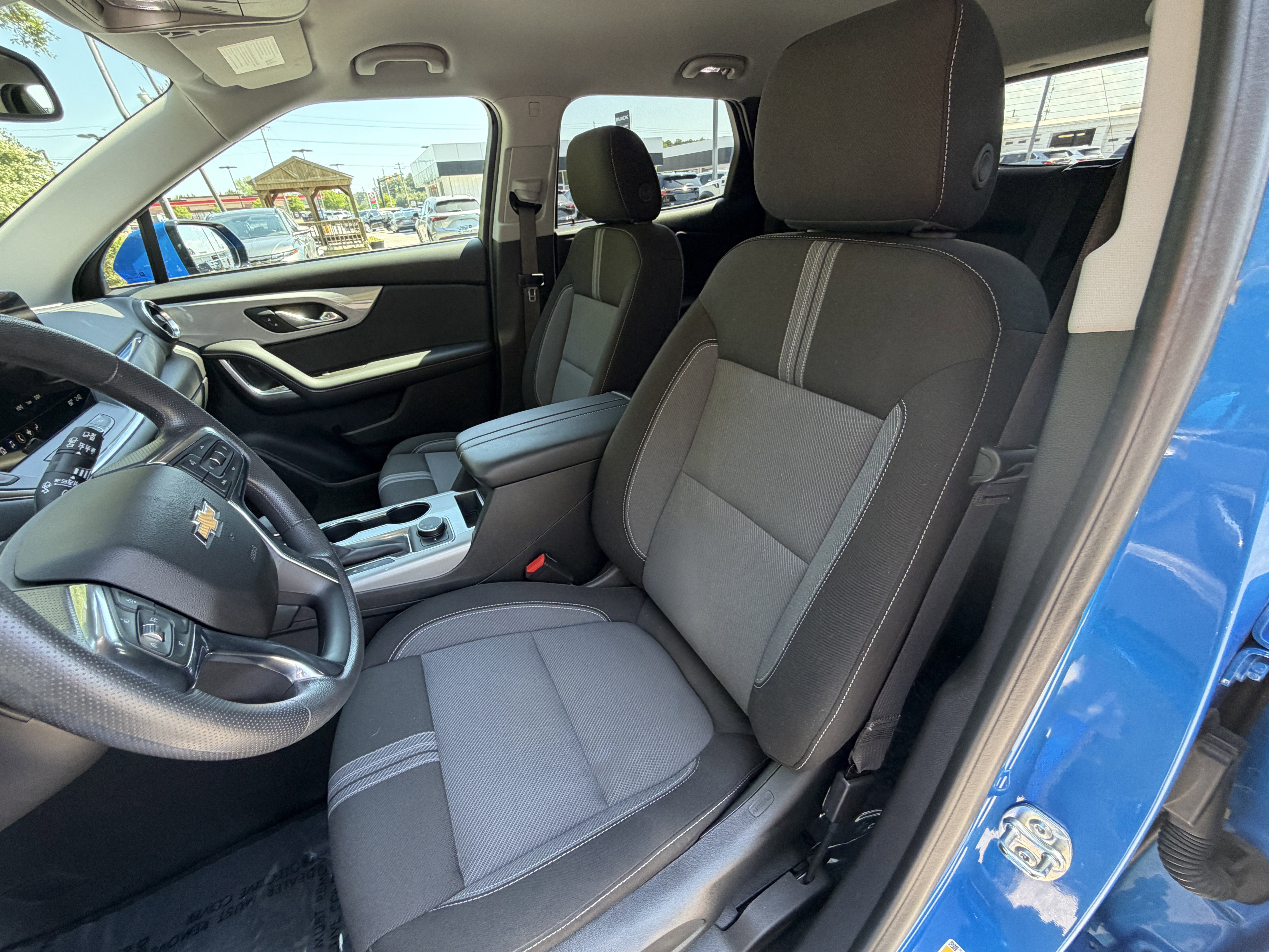 Used 2024 Chevrolet Blazer LT w/ Convenience Package FWD image 16