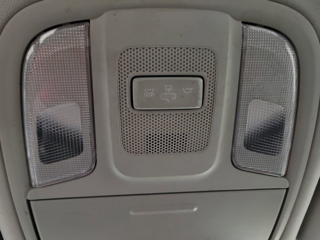 Used 2019 Kia Niro EX FWD image 23