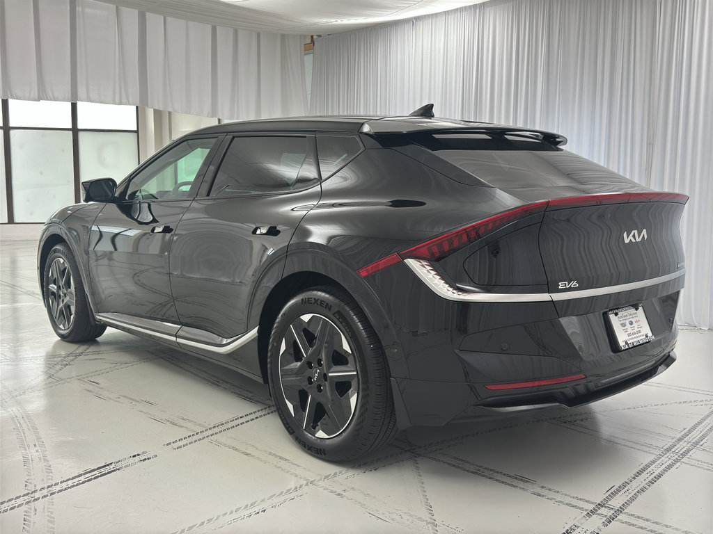 New 2025 Kia EV6 Wind image 5