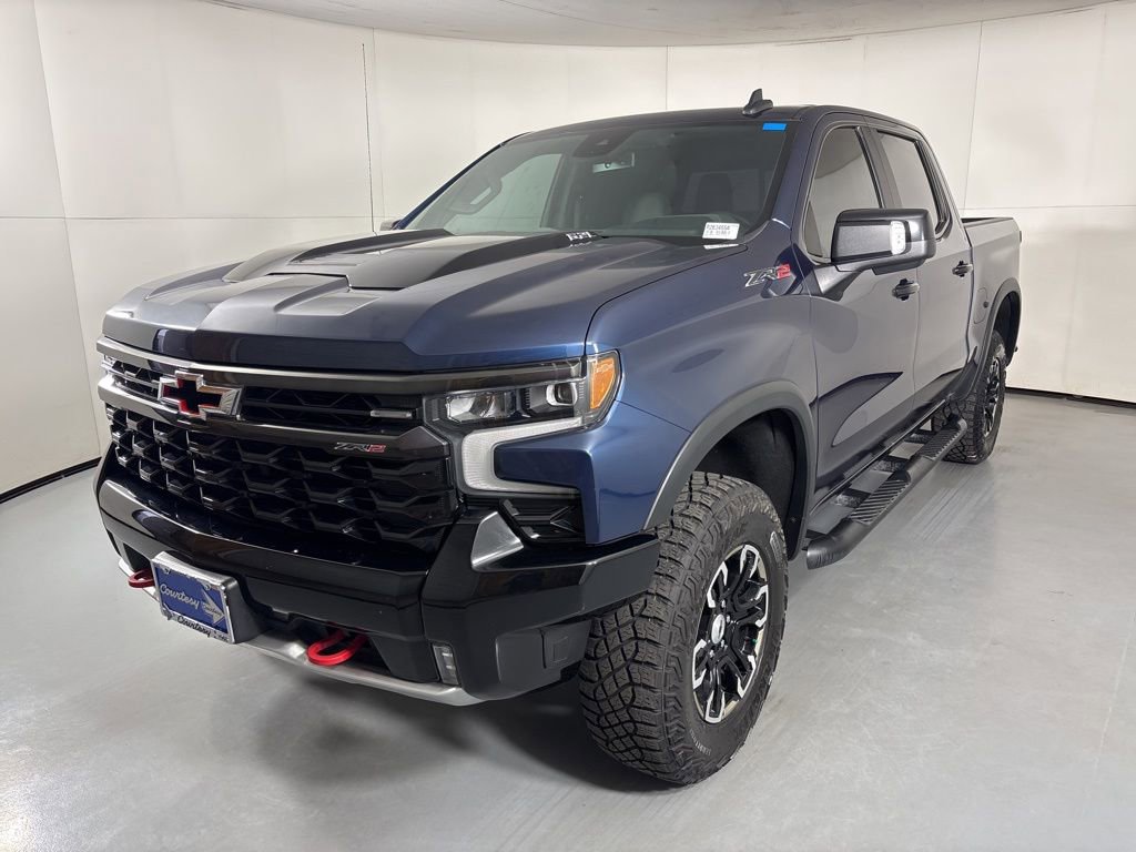 Used 2022 Chevrolet Silverado 1500 ZR2 image 5