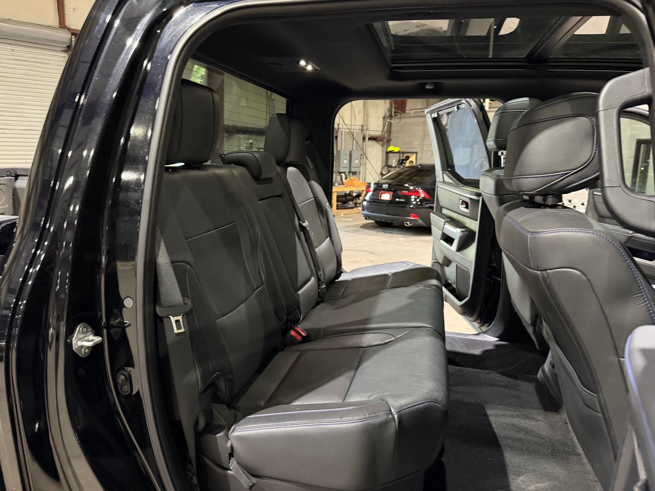 Used 2023 Toyota Tundra Platinum AWD/4WD image 23
