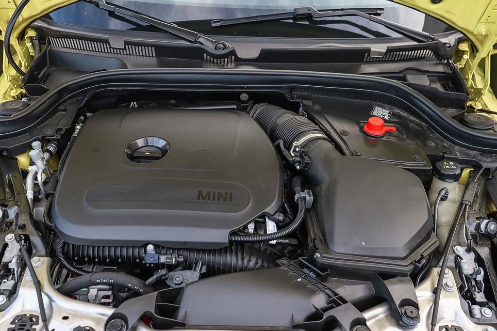 Used 2025 MINI Cooper S image 32
