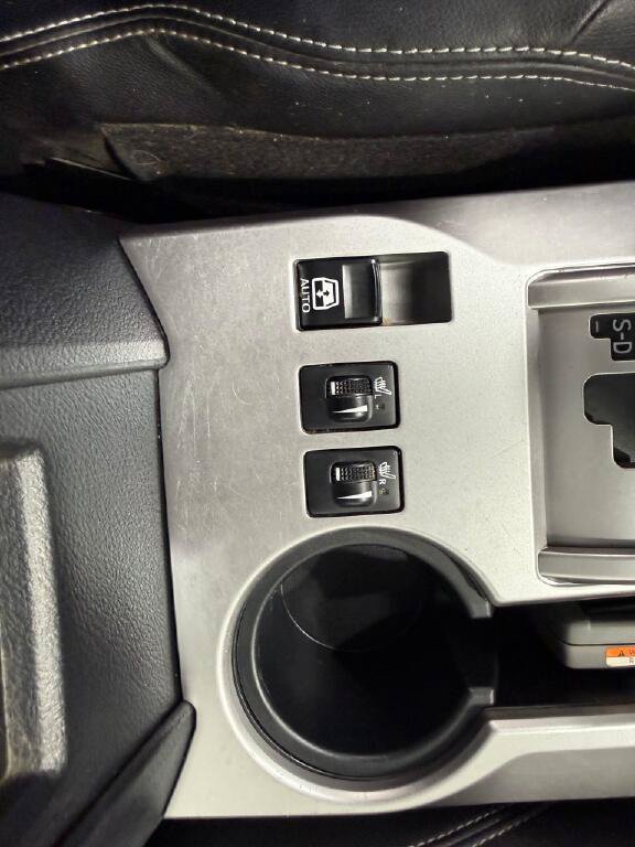 Used 2016 Toyota 4Runner SR5 Premium RWD image 28