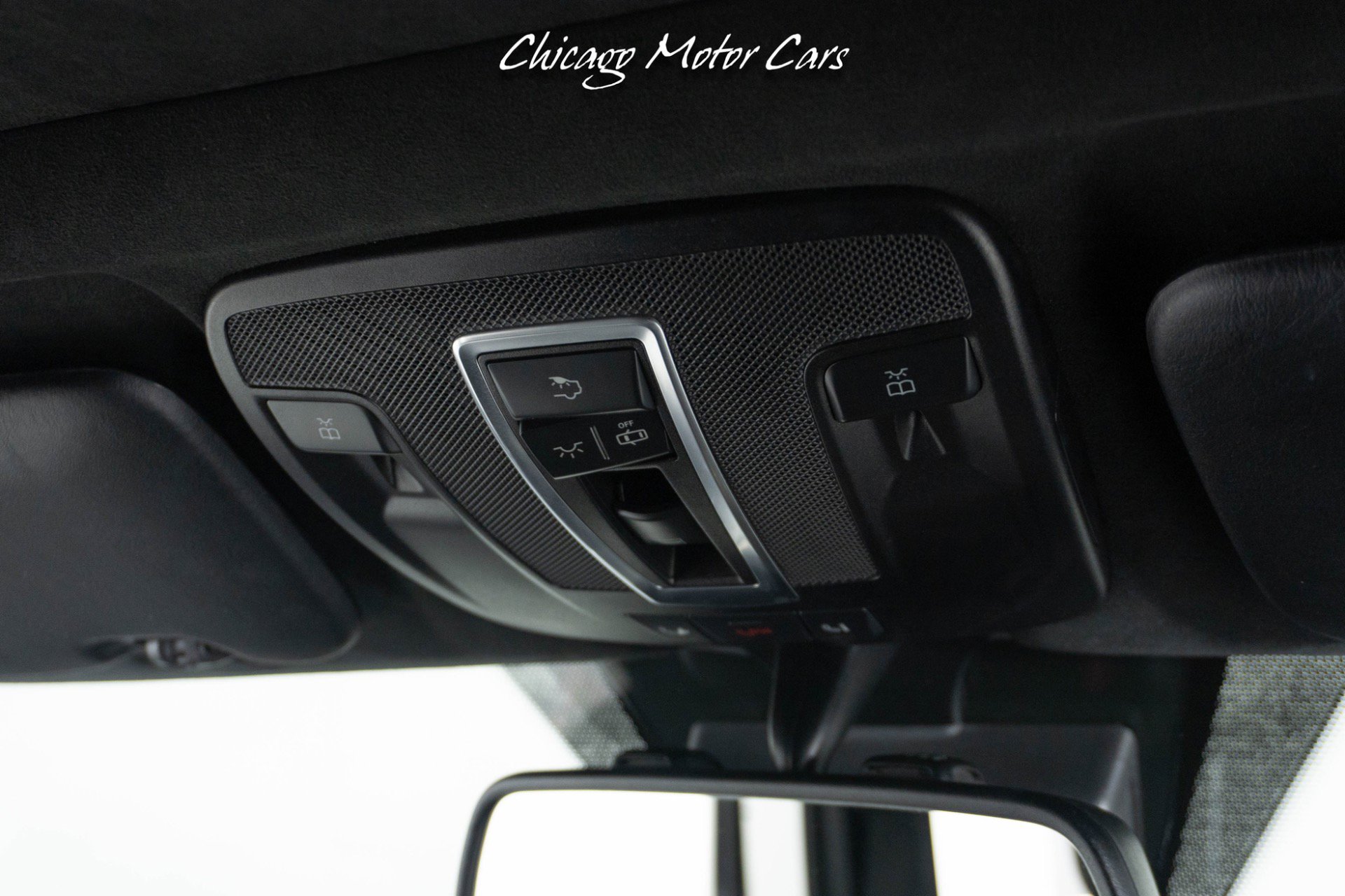 Used 2017 Mercedes-Benz G 550 Squared image 26