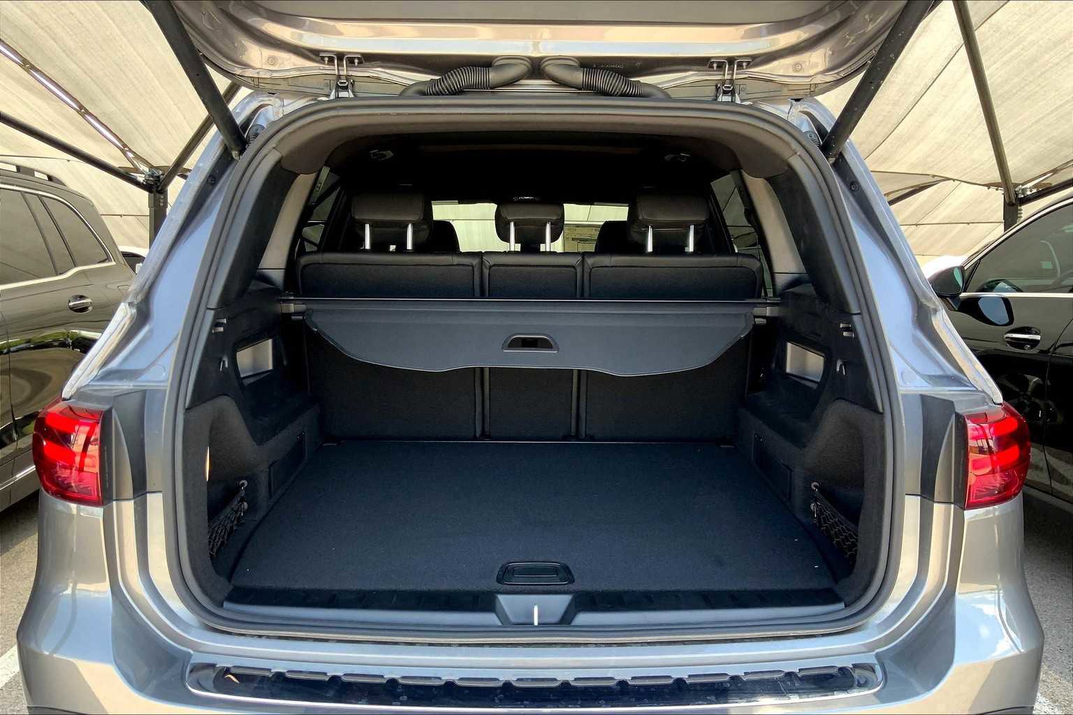 New 2025 Mercedes-Benz GLB 250 image 14