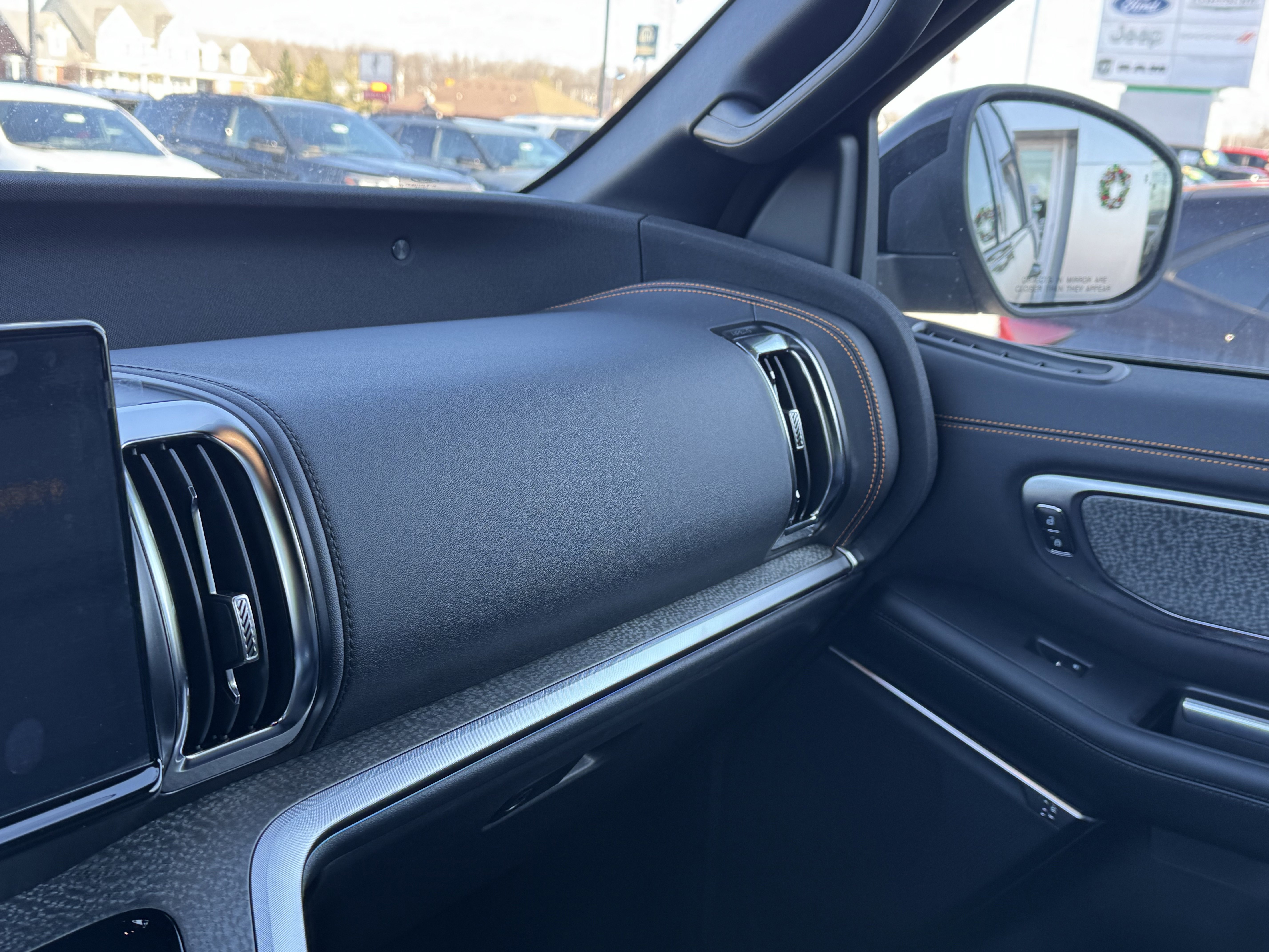 New 2025 Ford Expedition Tremor image 15