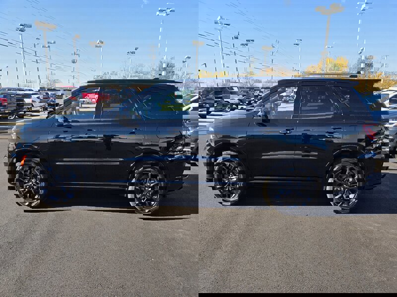 Used 2025 Dodge Durango GT image 6