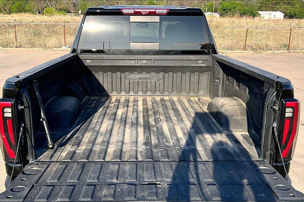Used 2024 GMC Sierra 2500 AT4 w/ AT4 Premium Plus Package AWD/4WD image 37