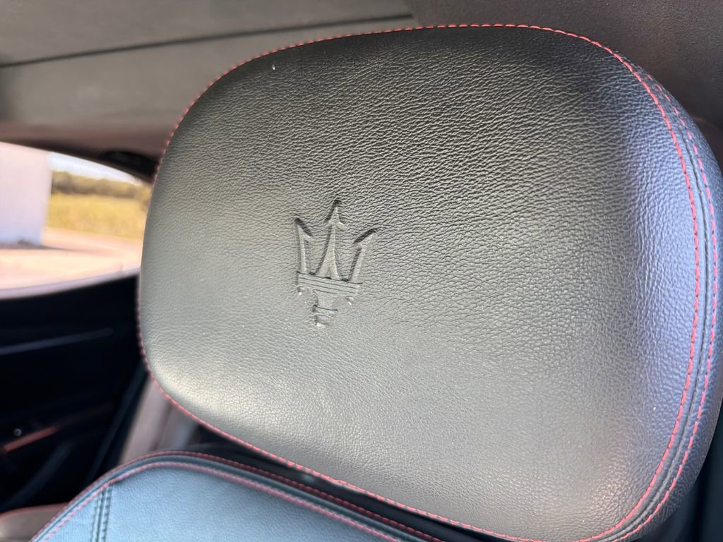 Used 2017 Maserati Ghibli RWD image 17