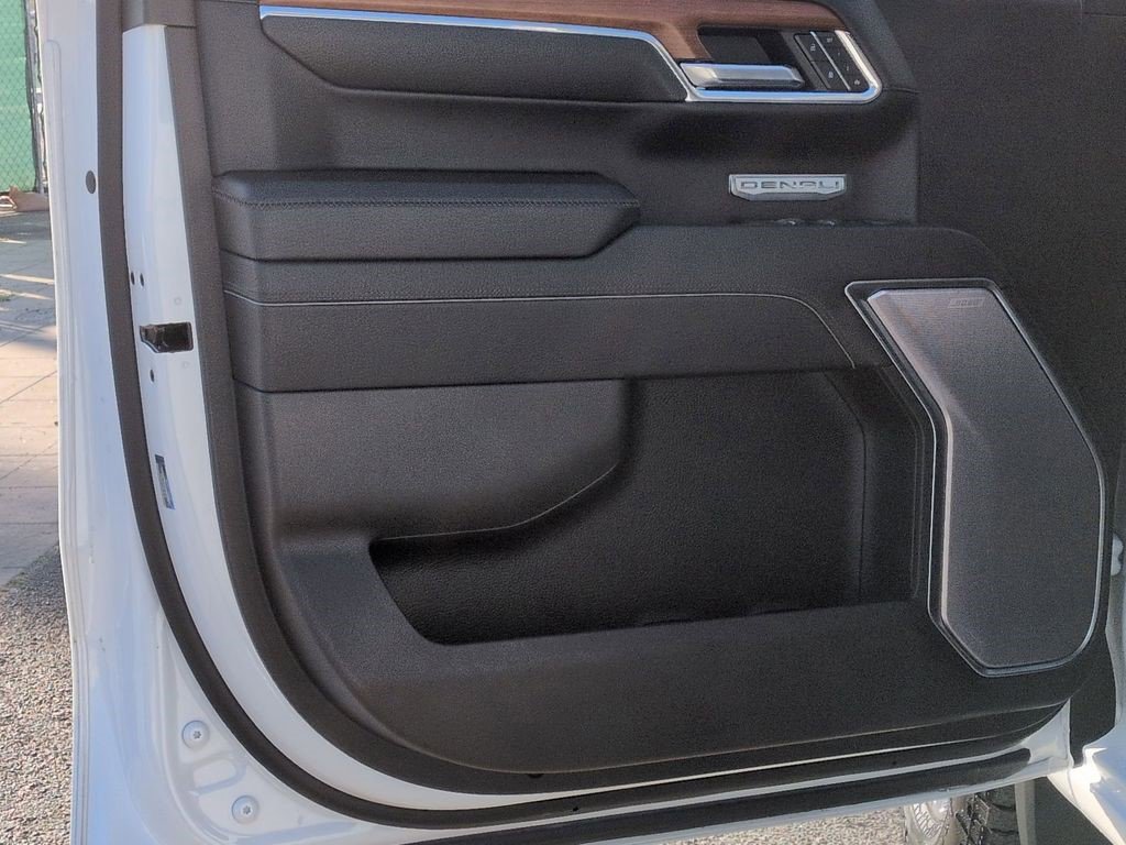 Certified 2022 GMC Sierra 1500 Denali image 23
