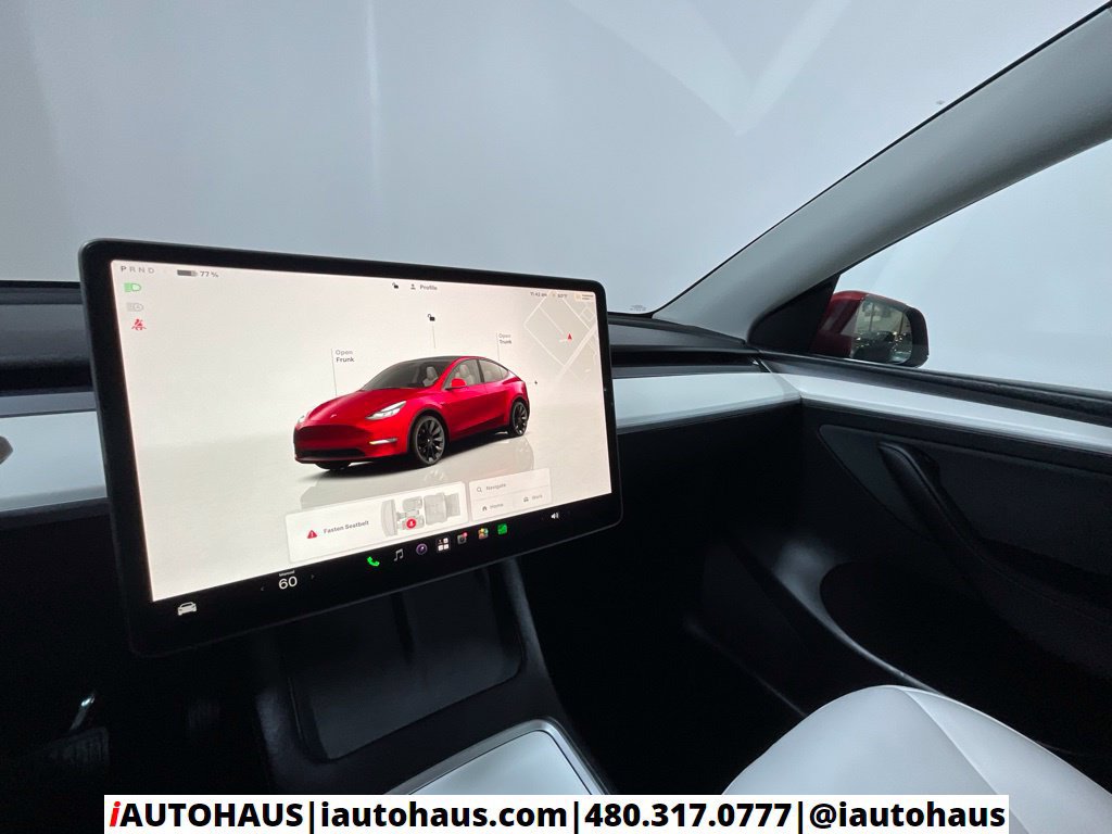 Used 2024 Tesla Model Y Long Range AWD/4WD image 27