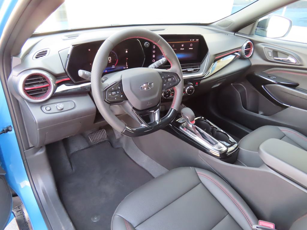 New 2026 Chevrolet Trax RS w/ Sunroof Package image 19