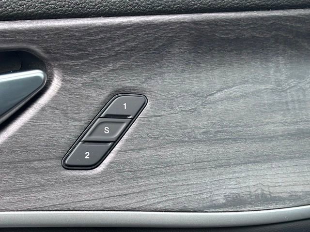 Used 2022 Jeep Grand Cherokee L Limited image 25