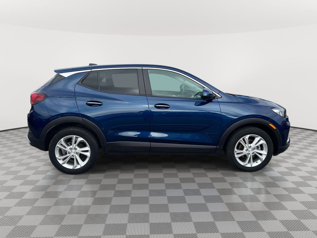 Used 2023 Buick Encore GX Preferred w/ Cold Weather Comfort Package FWD image 4