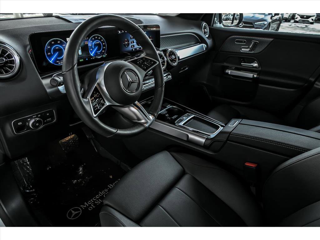 Certified 2025 Mercedes-Benz EQB 300 EQB 300 4MATIC image 10