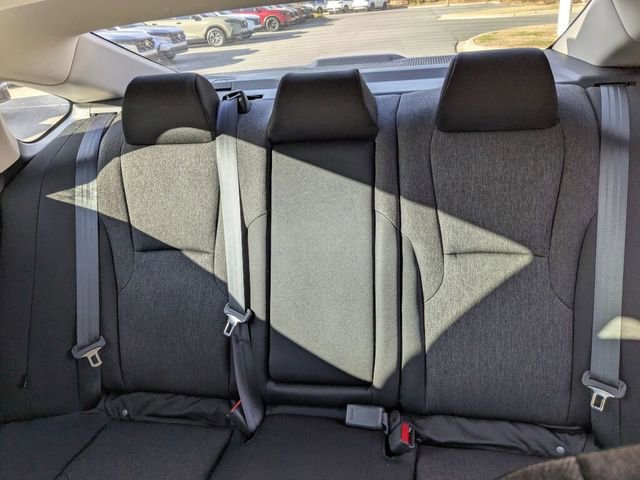 Certified 2023 Honda Accord EX image 29