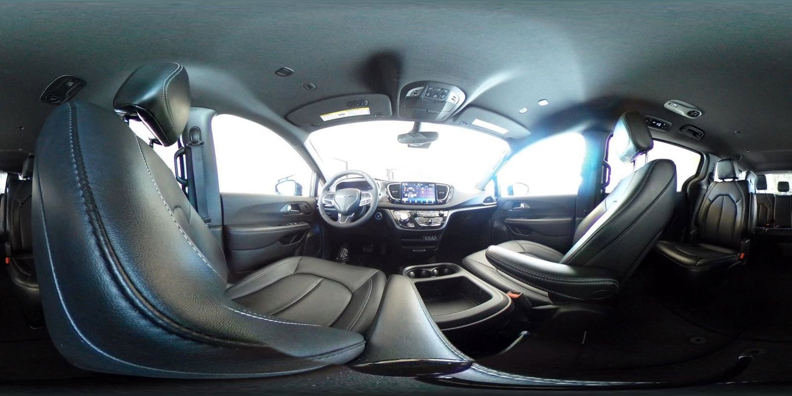 Used 2025 Chrysler Pacifica Select FWD image 44