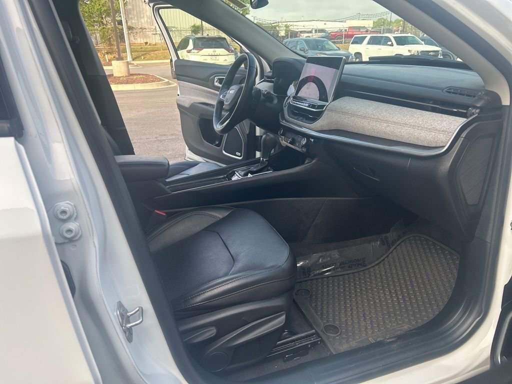 Used 2022 Jeep Compass Latitude w/ Sun and Sound Group image 30