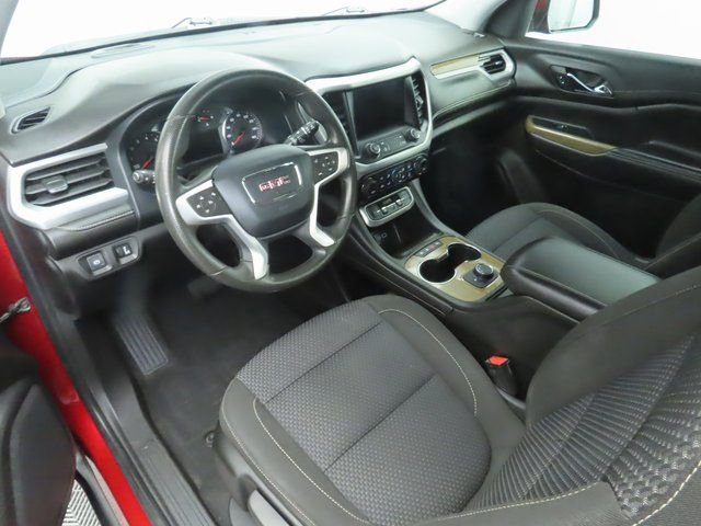Used 2023 GMC Acadia SLE w/ LPO, Floor Liner Package image 9