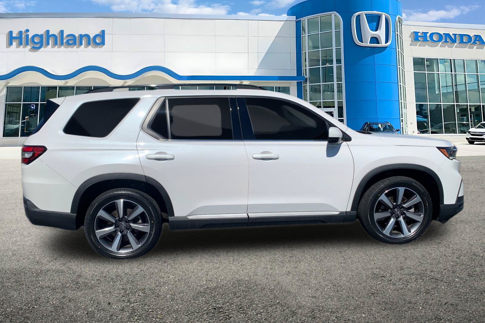 Certified 2023 Honda Pilot Elite image 6