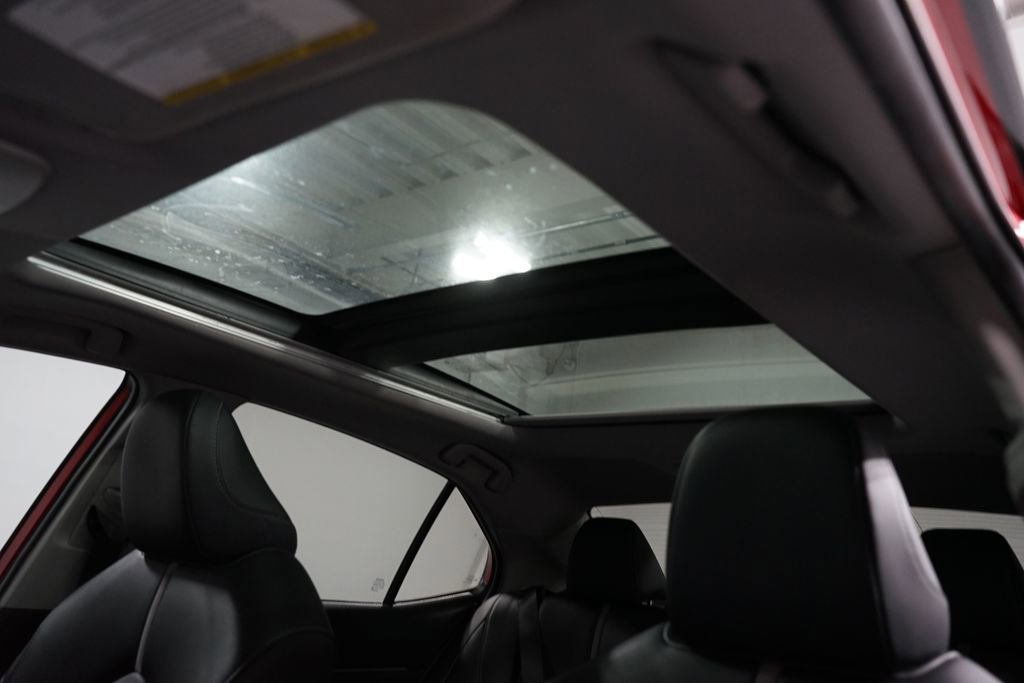 Used 2022 Toyota Camry XSE image 35