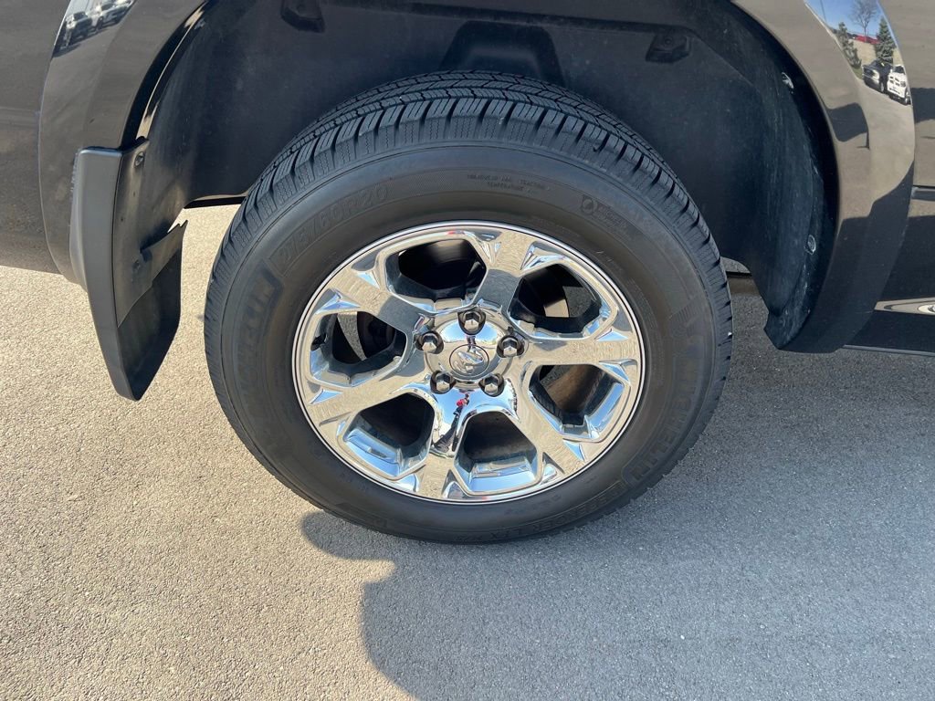 Used 2017 RAM 1500 Laramie w/ Convenience Group image 10