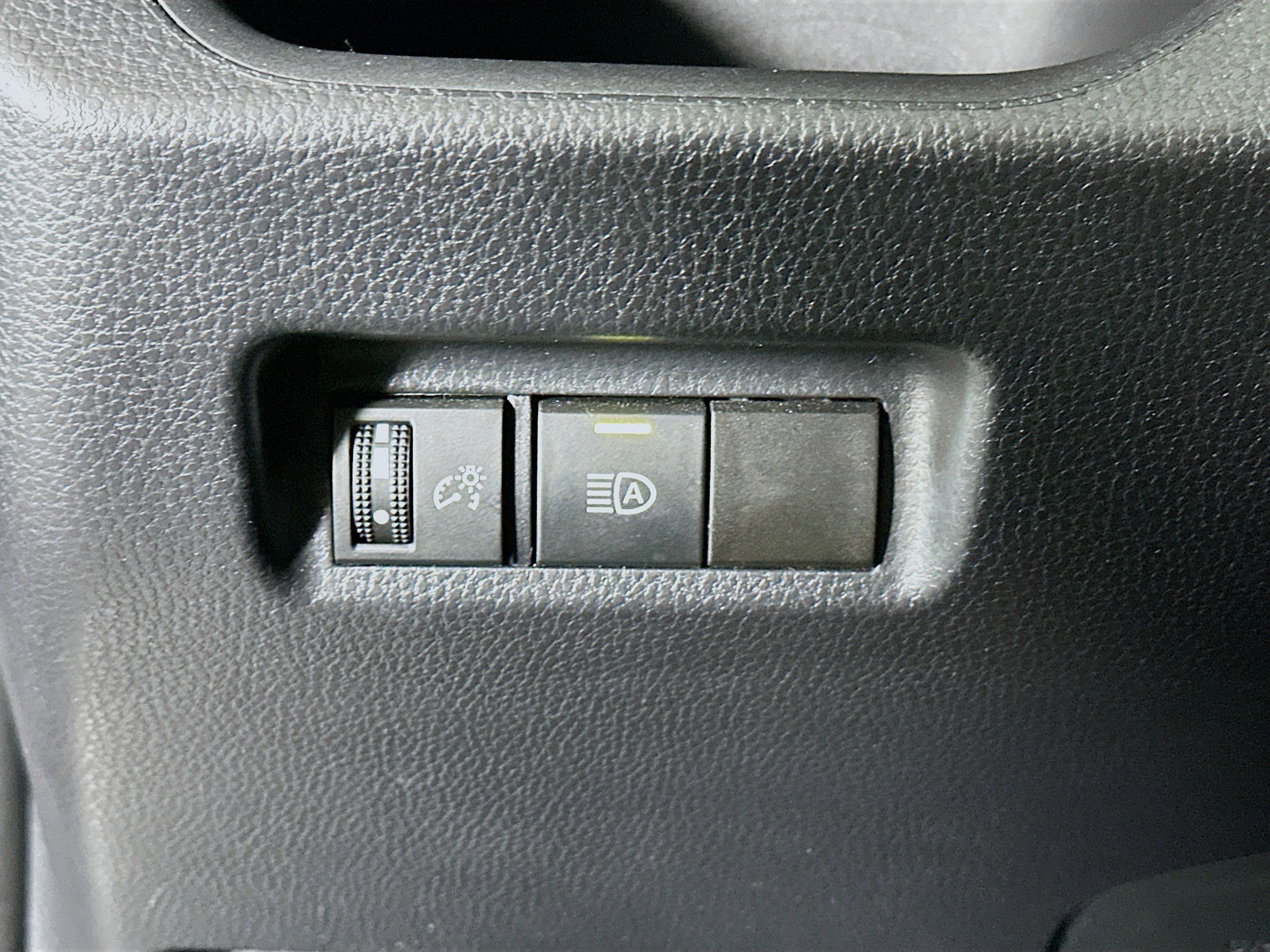 Used 2024 Toyota RAV4 XLE image 17