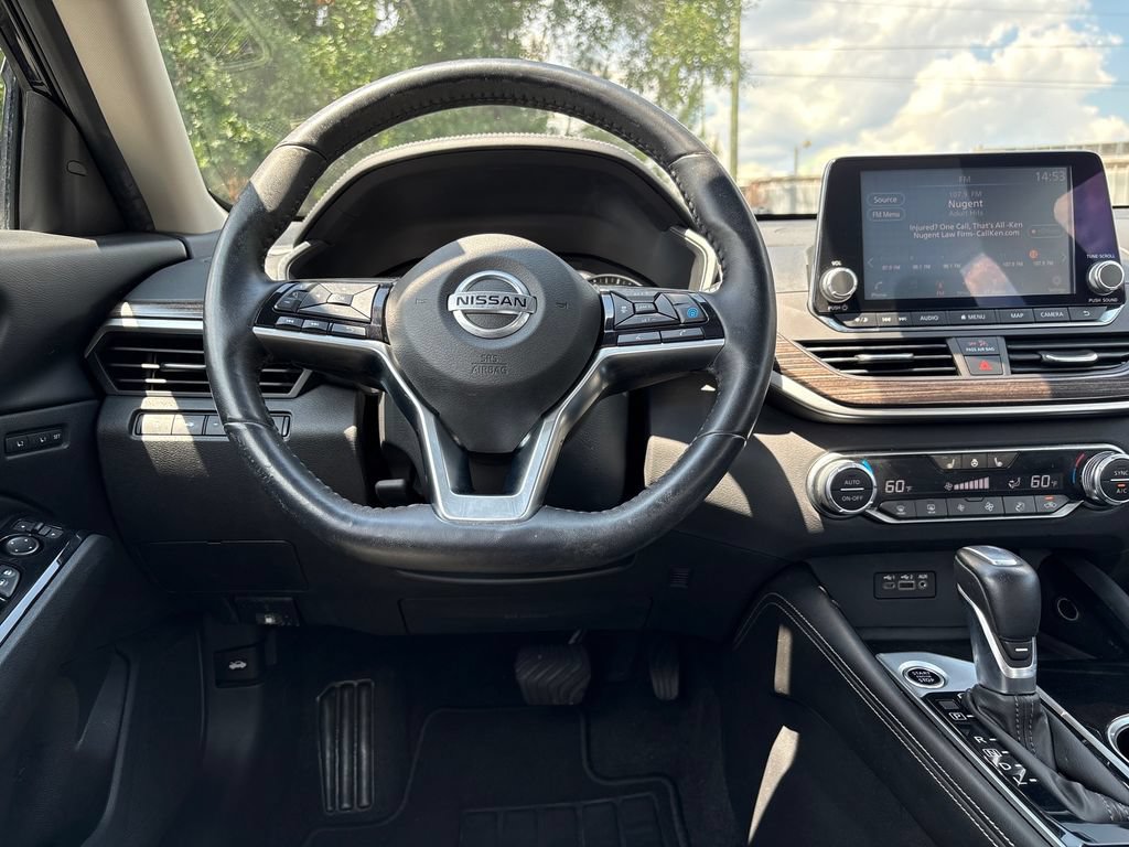 Used 2020 Nissan Altima 2.0 Platinum FWD image 8